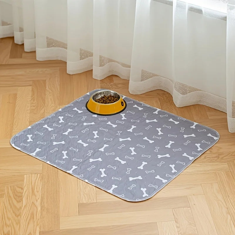 Pet Washable Waterproof Pee Pads, 2 Pieces with Bone Print