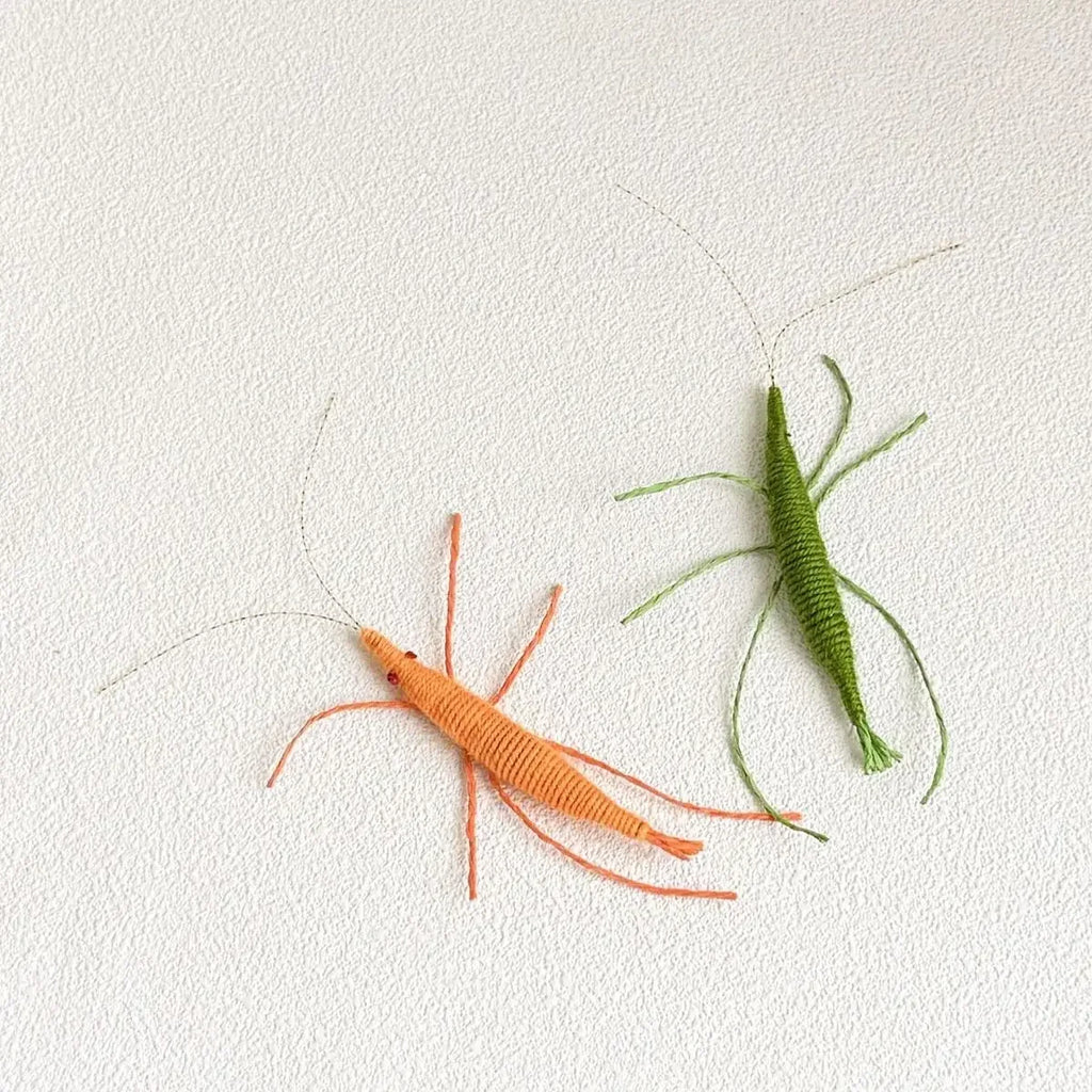 Cat Simulated wool shrimp toy containing catnip